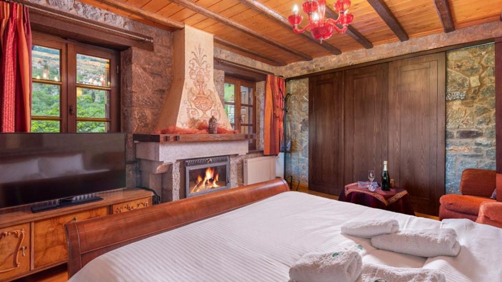Vip Suite 4 Seasons Arachova Bagian luar foto