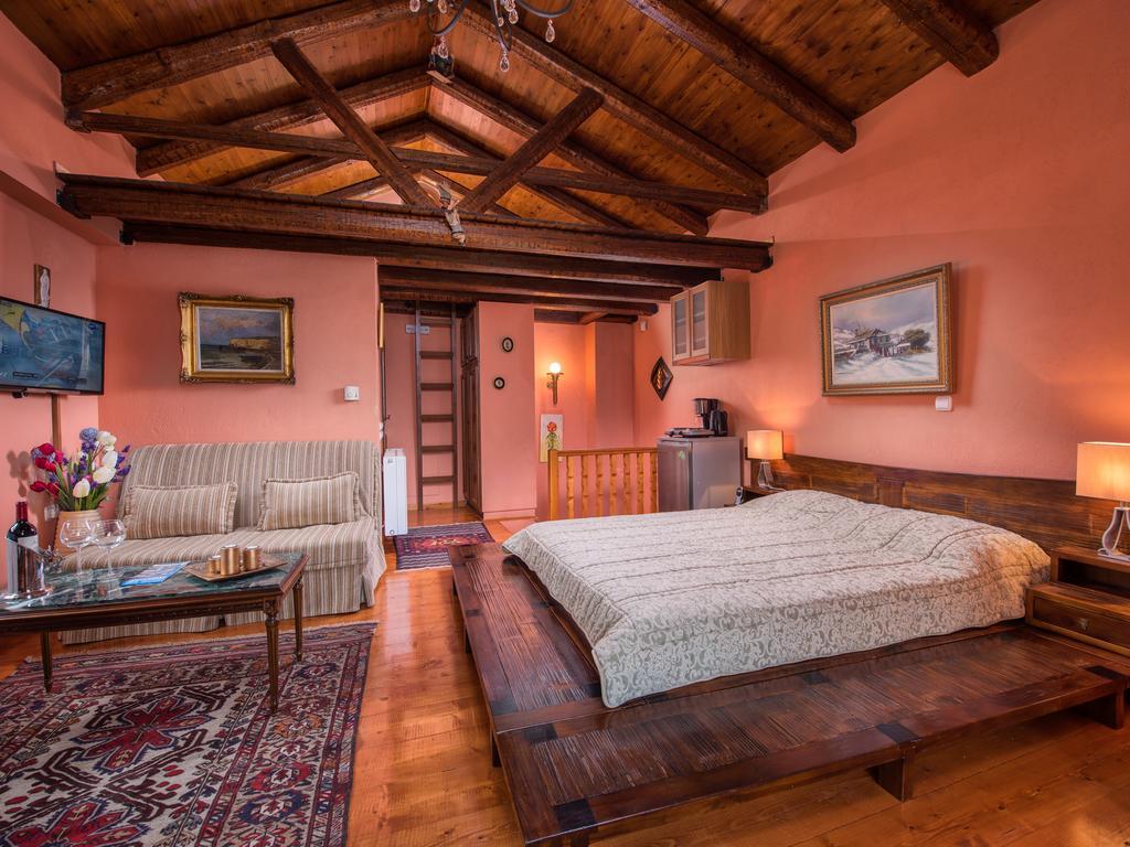 Vip Suite 4 Seasons Arachova Bagian luar foto
