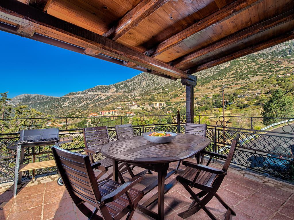 Vip Suite 4 Seasons Arachova Bagian luar foto
